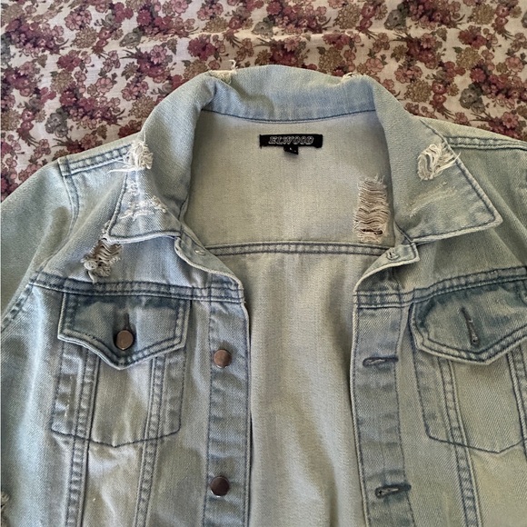Elwood distressed denim jacket - Picture 5 of 8